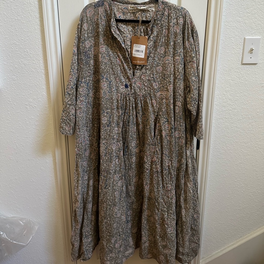 Magnolia Pearl Earthy Tones Blue, Khaki, Pink through out Floral Dress One Size